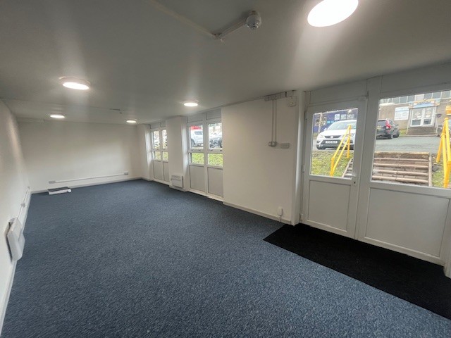 Industrial Unit in Telford - photo 4